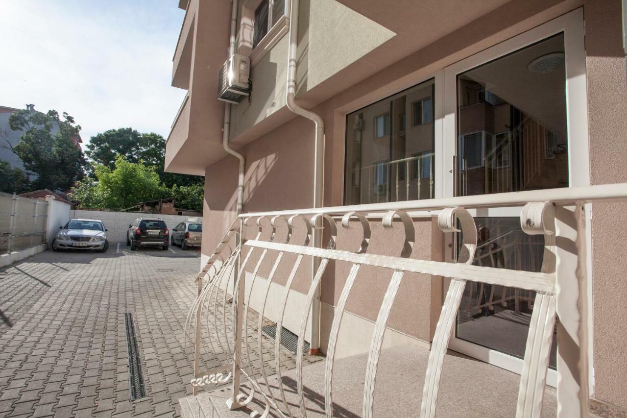 Apart Apartments Plovdiv Exteriör bild